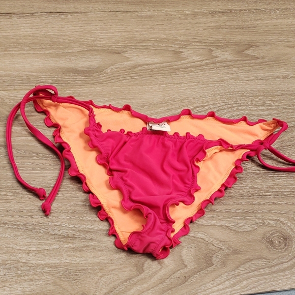 Hollister bathing suit bottoms - Picture 3 of 7